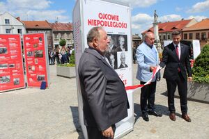 Biało-czerwony szlak. Inauguracja akcji edukacyjnej IPN w Bochni