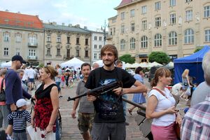 Piknik rodzinny z okazji 100-lecia odzyskania niepodległości. Kraków, pl. Szczepański, 15 sierpnia 2018
