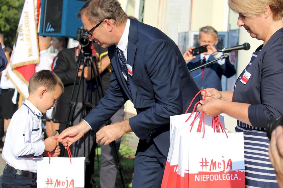 Prezes IPN na inauguracji roku szkolnego w Stróży