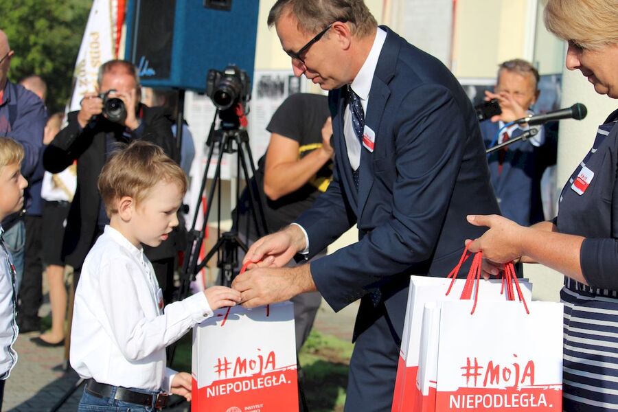 Prezes IPN na inauguracji roku szkolnego w Stróży