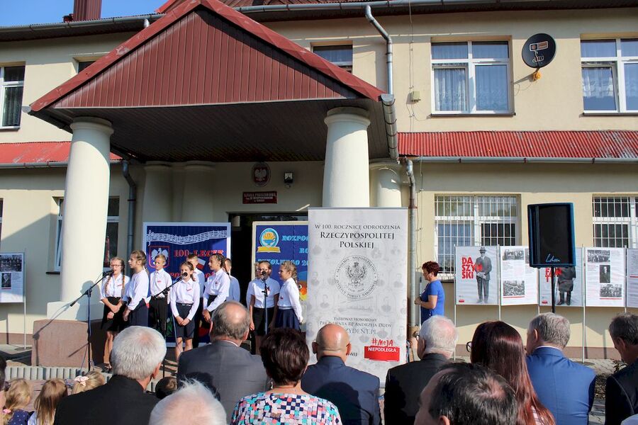 Prezes IPN na inauguracji roku szkolnego w Stróży