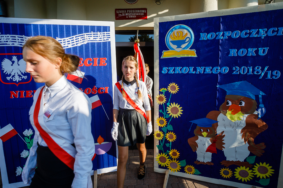Inauguracja roku szkolnego w Stróży (powiat limanowski) z udziałem Prezesa IPN Jarosława Szarka – 3 września 2018. Fot. Sławek Kasper (IPN)