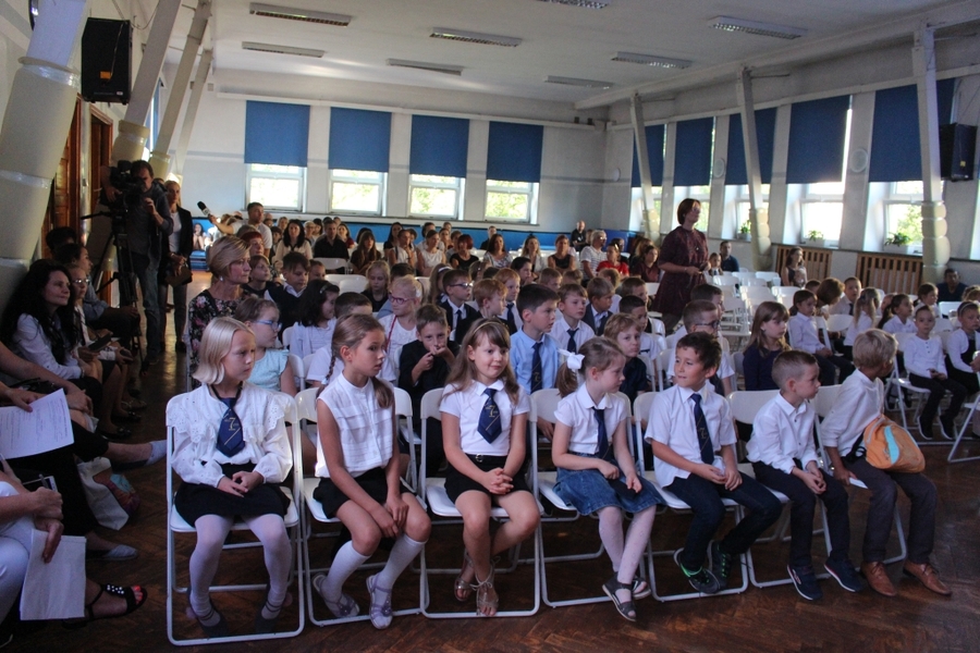 Pakiety edukacyjne IPN dla pierwszoklasistów w Małopolsce i Świętokrzyskiem