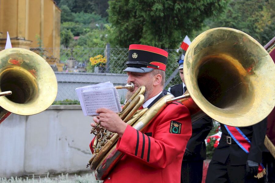 W Lanckoronie odsłonięto pomnik „Wiara i Wolność”
