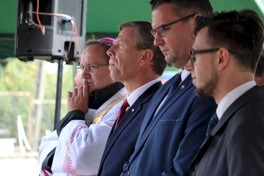 W Lanckoronie odsłonięto pomnik „Wiara i Wolność”