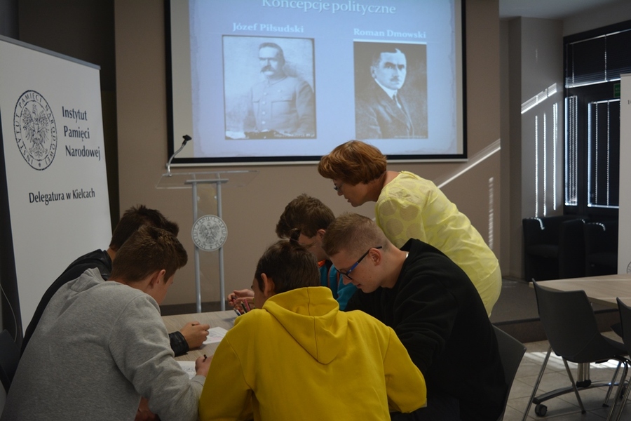 Warsztaty „Moja Niepodległa” na Przystanku Historia IPN w Kielcach