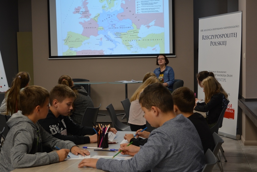 Warsztaty „Moja Niepodległa” na Przystanku Historia IPN w Kielcach