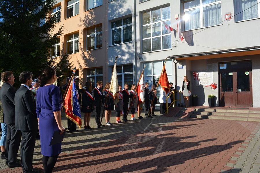 Odsłonięcie tablic upamiętniających pobyt oddziału Józefa Piłsudskiego w Parszowie i Świętej Katarzynie