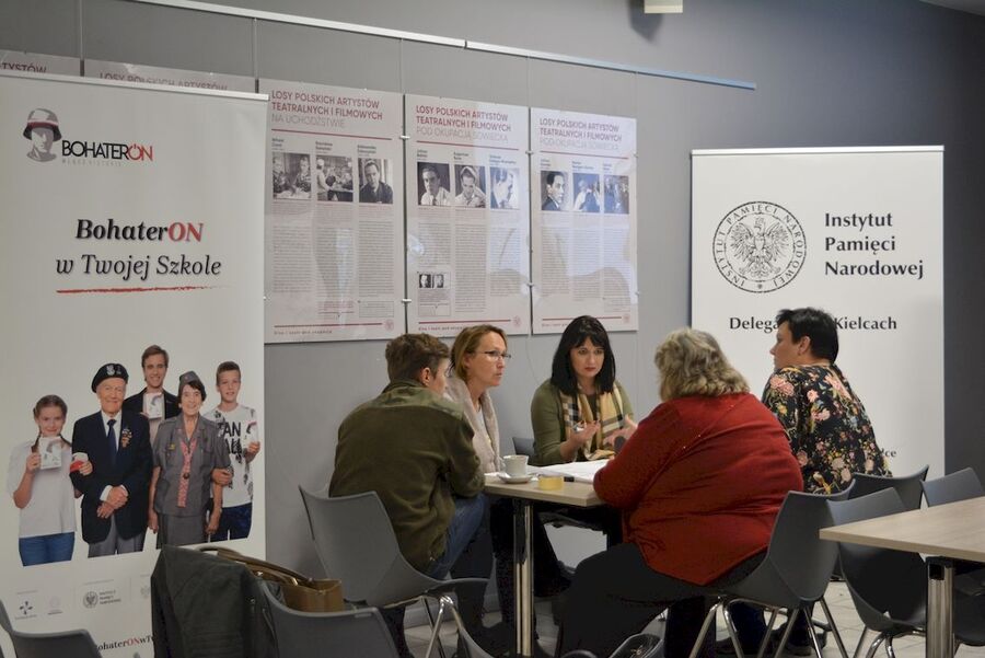 Kieleckie seminarium dla nauczycieli w ramach projektu „BohaterON – włącz historię!”