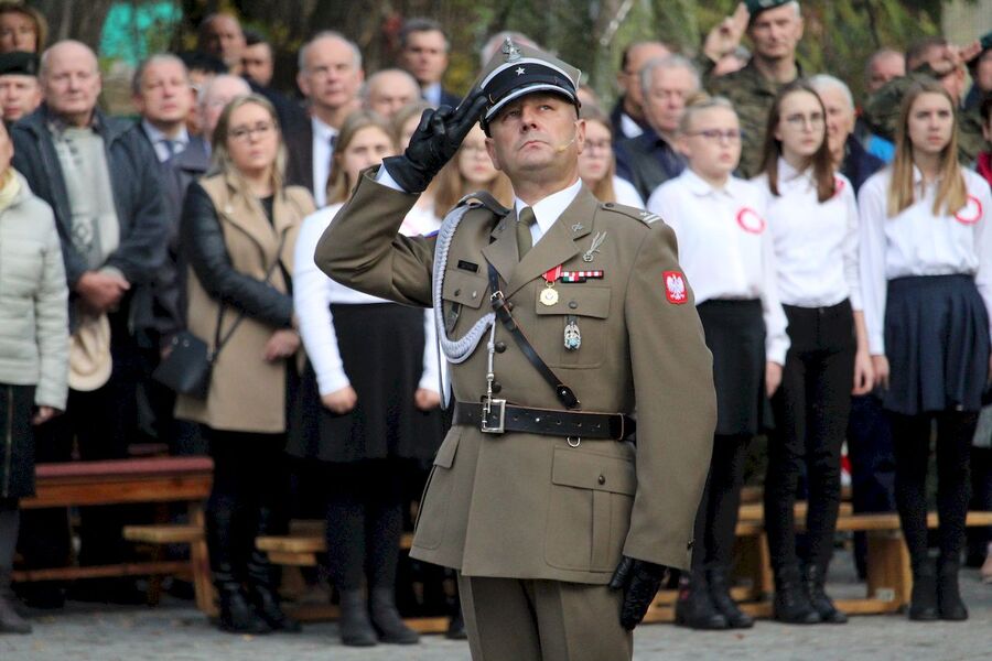 W Kłaju pod Krakowem odsłonięto pomnik poległych i pomordowanych za Ojczyznę
