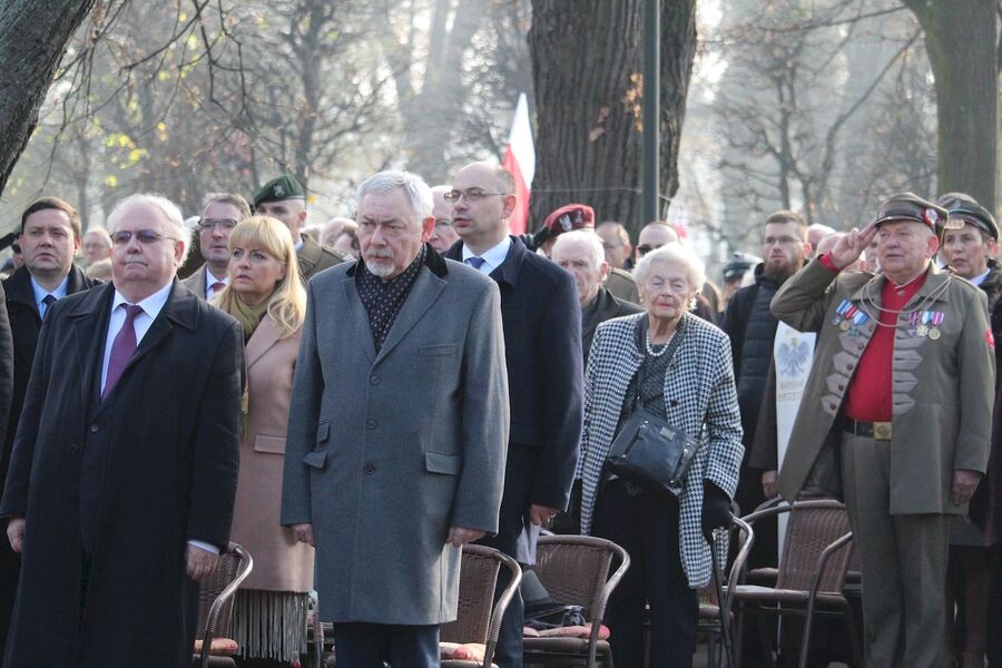 W Krakowie odsłonięto popiersia sześciu Ojców Niepodległości