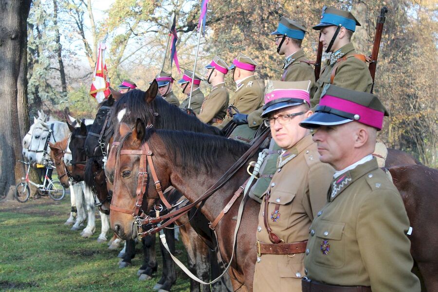 W Krakowie odsłonięto popiersia sześciu Ojców Niepodległości