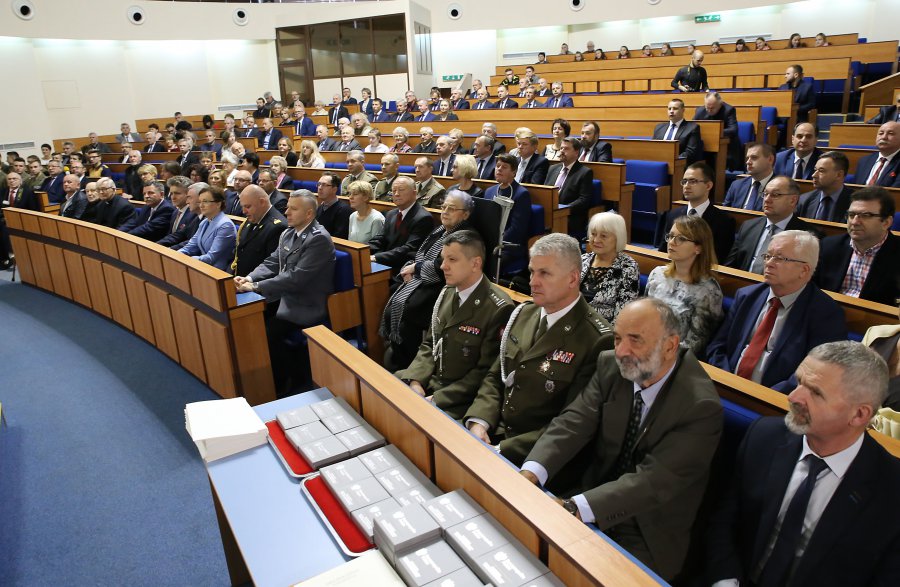 Medal Wojewody Świętokrzyskiego dla Delegatury IPN w Kielcach