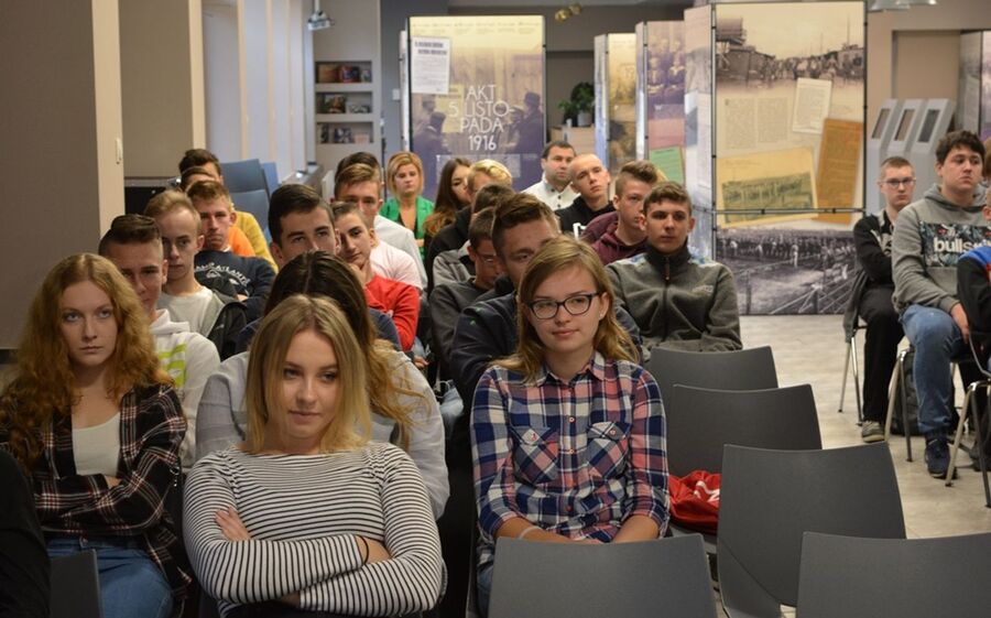 Droga do Niepodległej. Warsztaty dla młodzieży na kieleckim „Przystanku Historia”