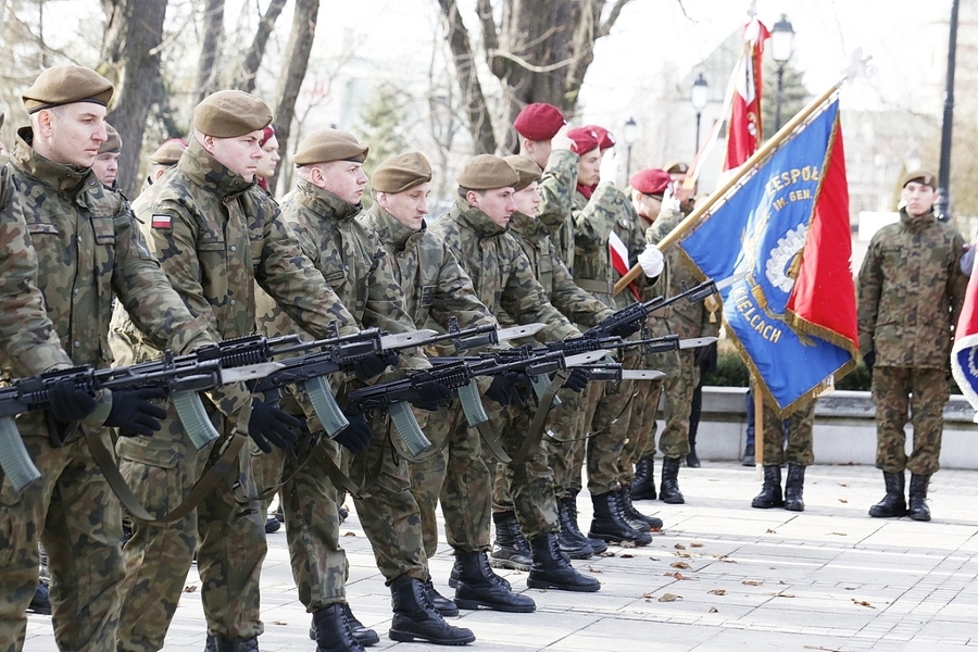 Obchody 77. rocznicy przekształcenia ZWZ w AK. Fot. Jarosław Kubalski/Radio Kielce