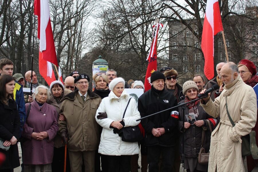 1 marca 2019. Na pl. Inwalidów w Krakowie uczczono Żołnierzy Niezłomnych