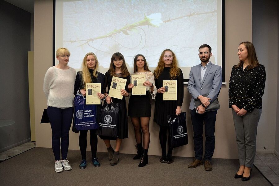 8 marca 2019. Kielecki półfinał konkursu recytatorskiego „W kręgu poezji i prozy lagrowej więźniarek KL Ravensbrück”