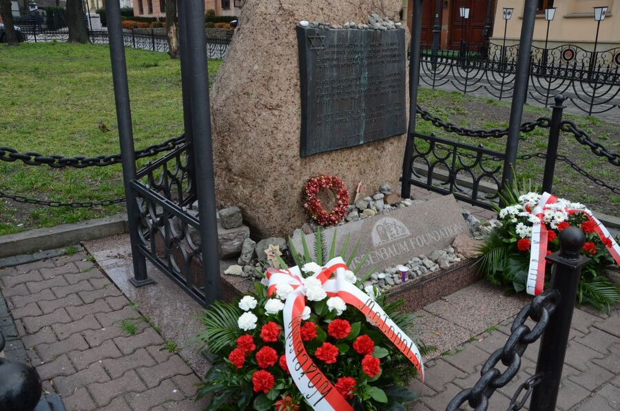 W Krakowie uczczono pamięć Polaków ratujących Żydów i wszystkie ofiary Holokaustu