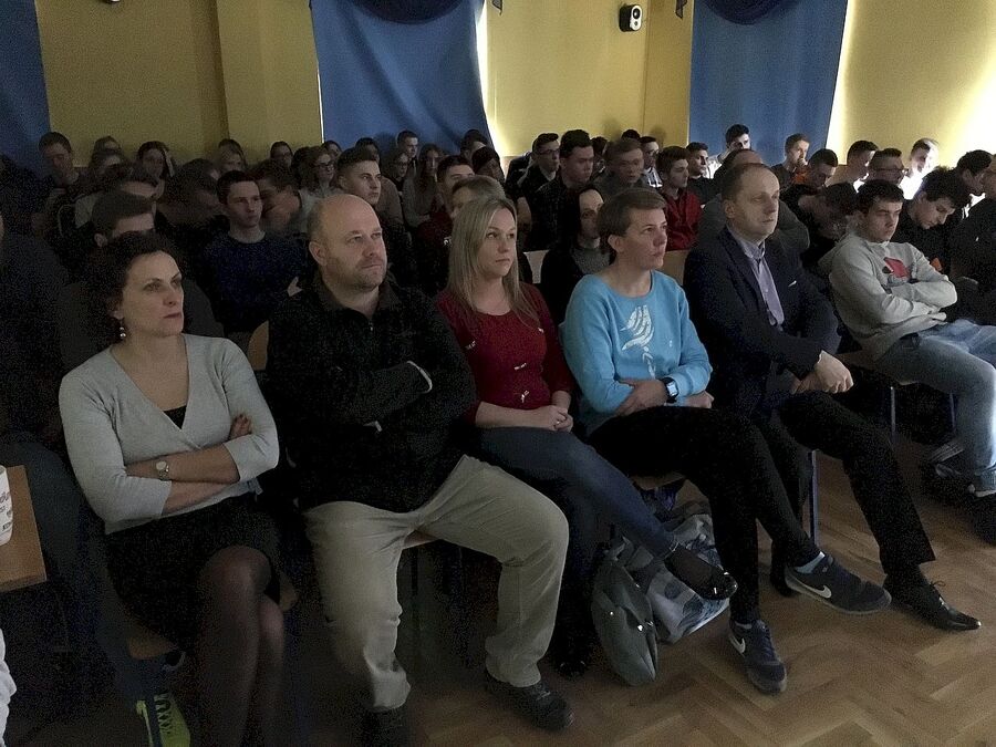 Pokazy filmu zorganizowane przez powiat tarnowski