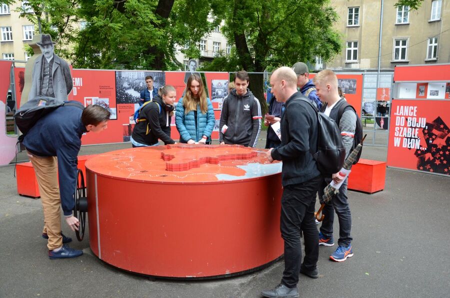 29 maja 2019. Otwarcie wystawy „Powstała, by żyć” w Krakowie