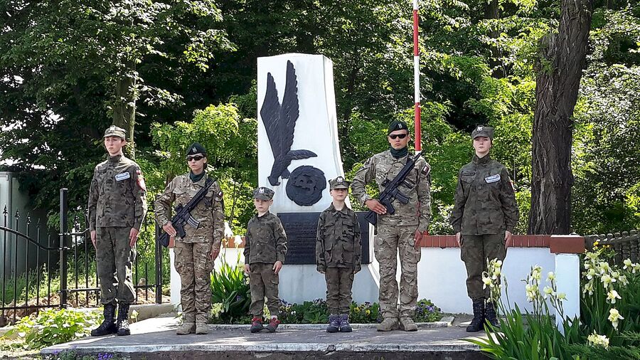 2 czerwca 2019. Uroczystości w Wierzbnie upamiętniające gen. Okulickiego i cichociemnych