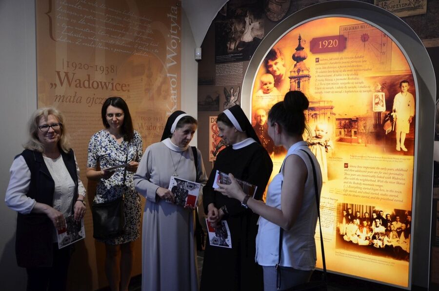 7 czerwca 2019. Otwarcie wystawy IPN w domu rodzinnym Jana Pawła II w Wadowicach