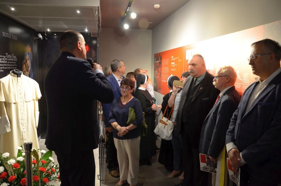 7 czerwca 2019. Otwarcie wystawy IPN w domu rodzinnym Jana Pawła II w Wadowicach