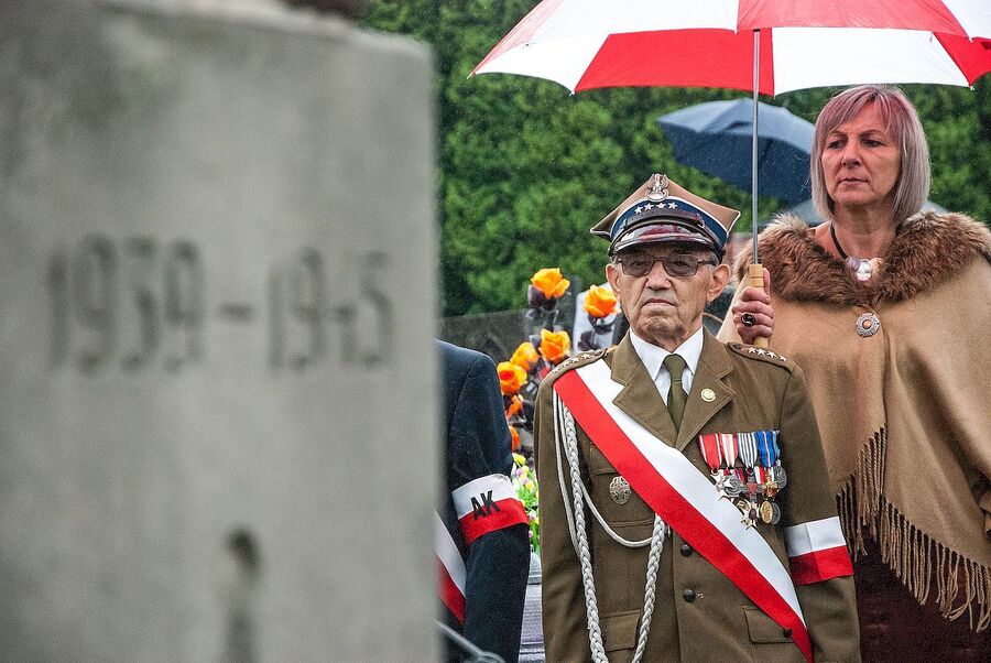 23 lipca 2019. W Nawojowej odsłonięto tablicę pamięci kpt. Stanisława Pióro
