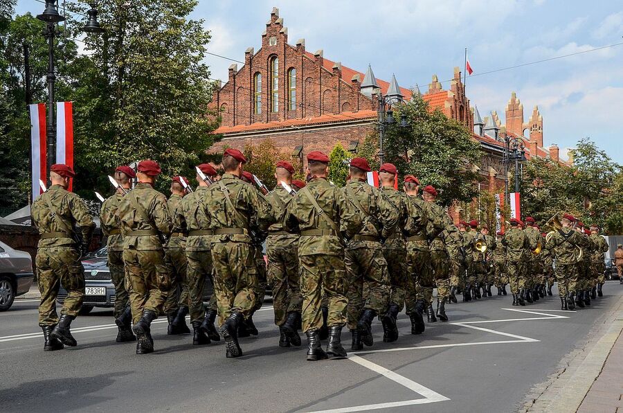 5 sierpnia 2019. Przemarsz z Oleandrów na Wawel i msza w katedrze