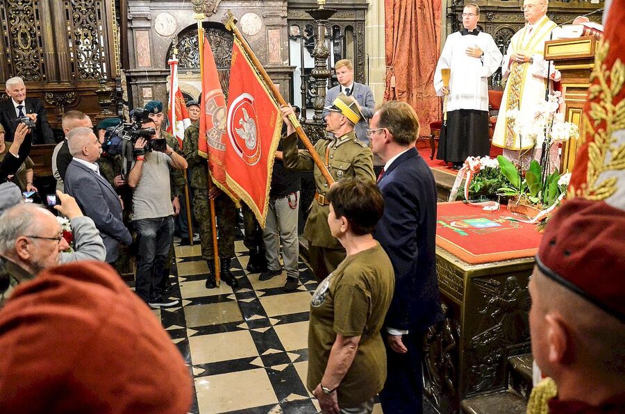 5 sierpnia 2019. Przemarsz z Oleandrów na Wawel i msza w katedrze