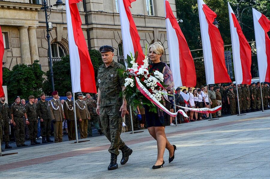 6 sierpnia 2019. Po złożeniu kwiatów przed Grobem Nieznanego Żołnierza kadrówka wyruszyła do Kielc