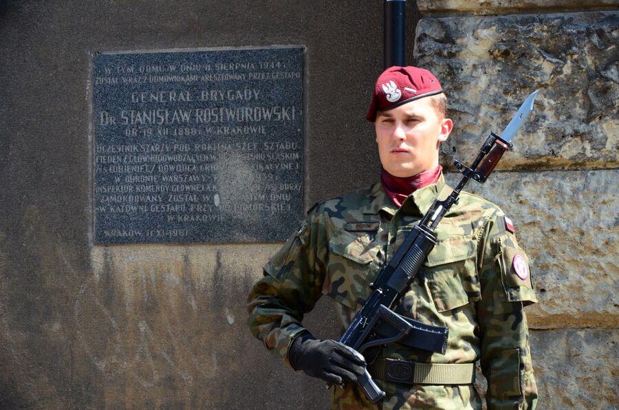 Kraków, 12 sierpnia 2019. Uroczystość pamięci gen. Stanisława Rostworowskiego oraz Jadwigi i Zygmunta Karłowskich