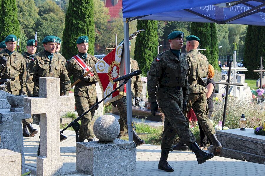 29 sierpnia 2019, Łękawica. Uroczystości pogrzebowe Wiesława Budzika „Rolanda”