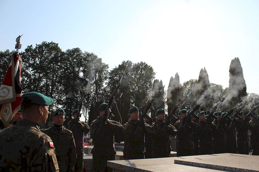 29 sierpnia 2019, Łękawica. Uroczystości pogrzebowe Wiesława Budzika „Rolanda”