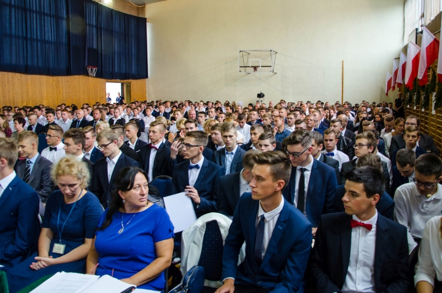 2 września 2019. Prezes IPN uczestniczył w inauguracji roku szkolnego w Olkuszu