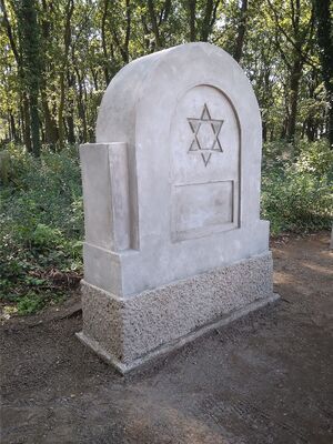 Krakowski IPN sfinansował remont cmentarza żołnierzy żydowskich w Brzesku