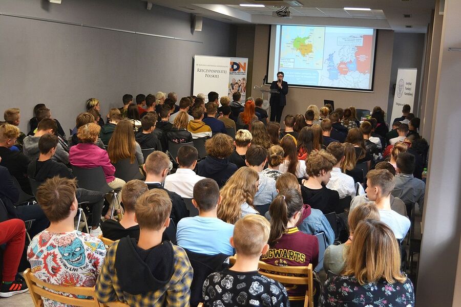 16 września 2019. Inauguracja cyklu konferencji edukacyjnych w Kielcach