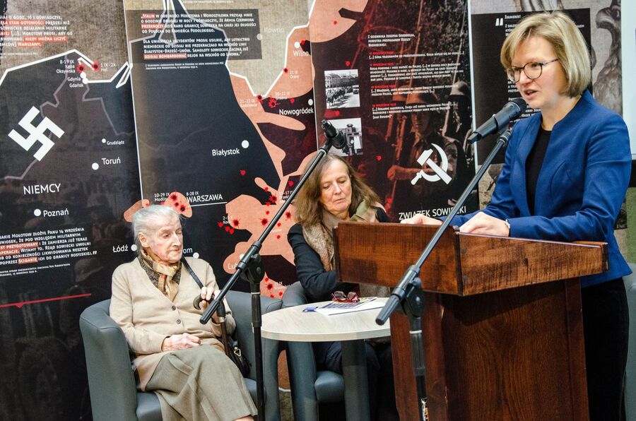 „Siła miłości”. Promocja albumu z twórczością więźniarek KL Ravensbrück – Kraków, 7 października 2019