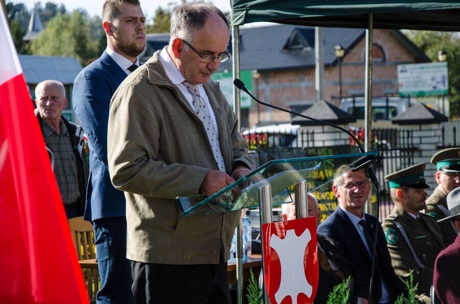 11 października 2019. Odsłonięcie pomnika ks. Władysława Gurgacza w Łabowej