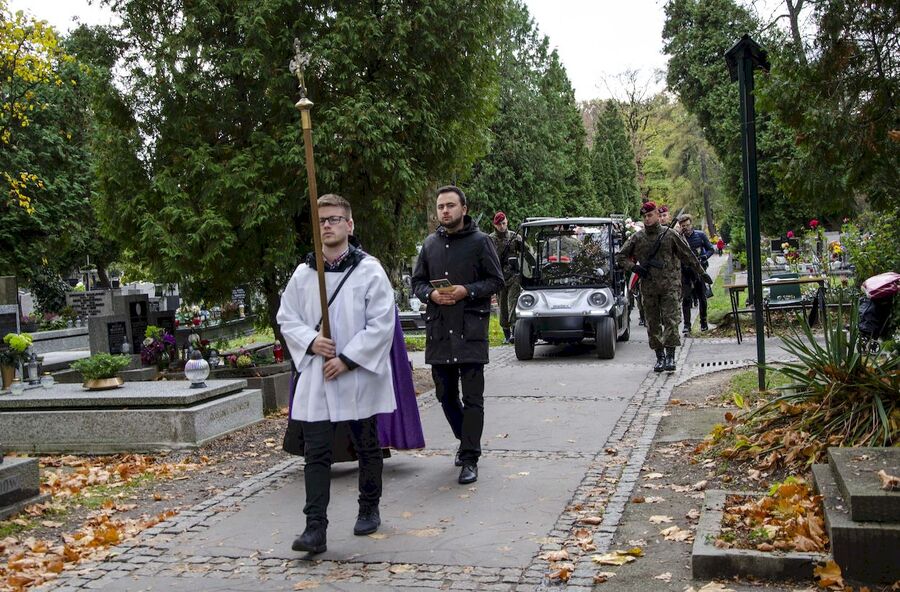 Uroczystości pogrzebowe Władysława Nowaka „Groźnego”, partyzanta powojennego podziemia niepodległościowego – Kraków, 28 października 2019