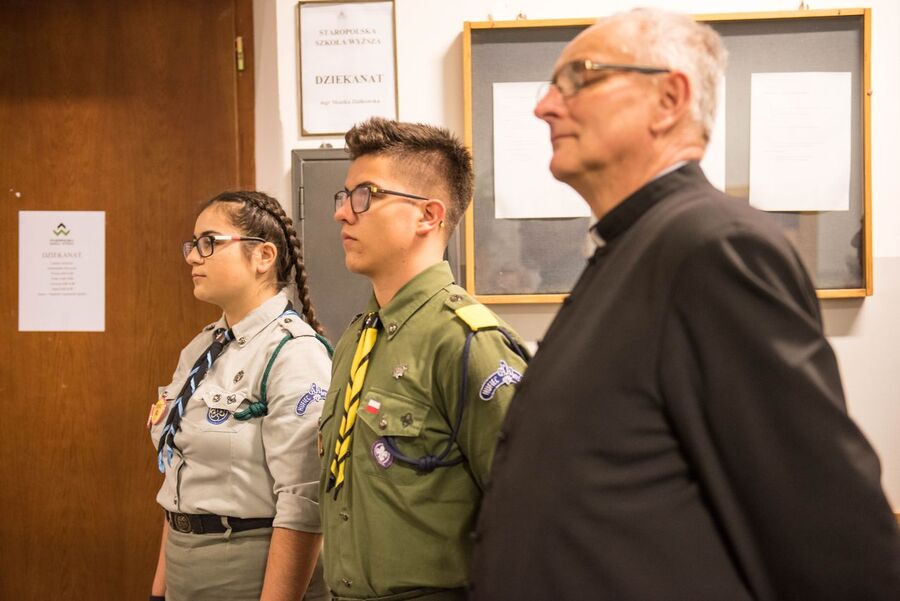 Odsłonięcie tablicy upamiętniającej TZHP „Buki” i „Sępy” – Myślenice, 8 listopada 2019