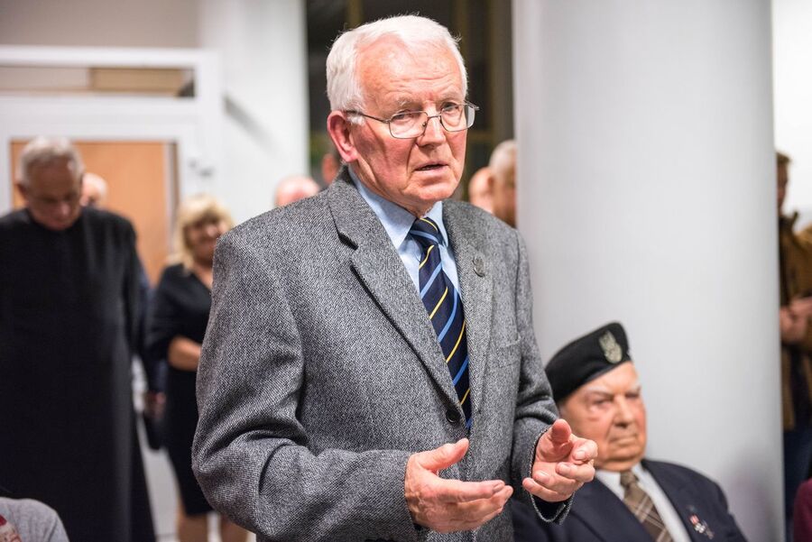 Odsłonięcie tablicy upamiętniającej TZHP „Buki” i „Sępy” – Myślenice, 8 listopada 2019