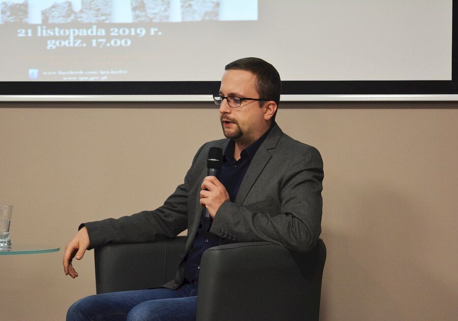 21 listopada 2019. Na kieleckim „Przystanku Historia” dyskutowano o transformacji organów bezpieczeństwa PRL