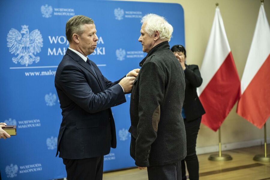 Medale Stulecia Odzyskanej Niepodległości dla pracowników krakowskiego Oddziału IPN, 27 listopada 2019