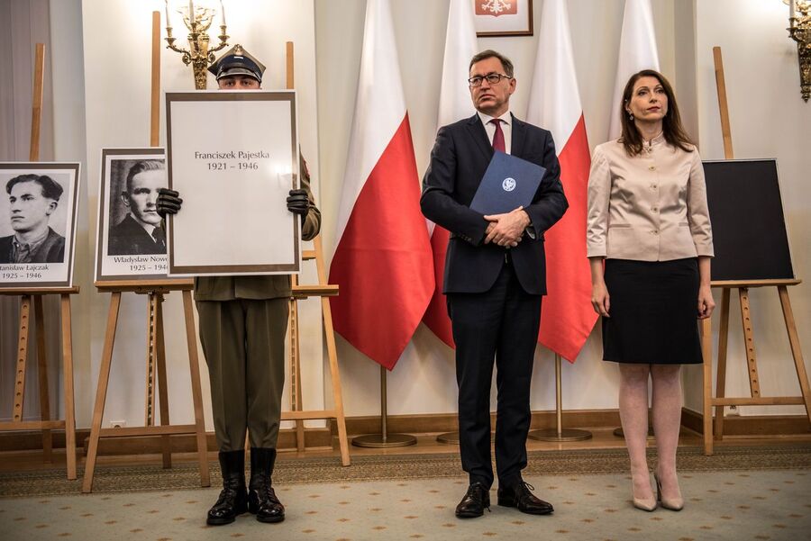 Wręczenie not identyfikacyjnych rodzinom ofiar komunizmu – Warszawa, 3 grudnia 2019. Fot. Agnieszka Masłowska (IPN)