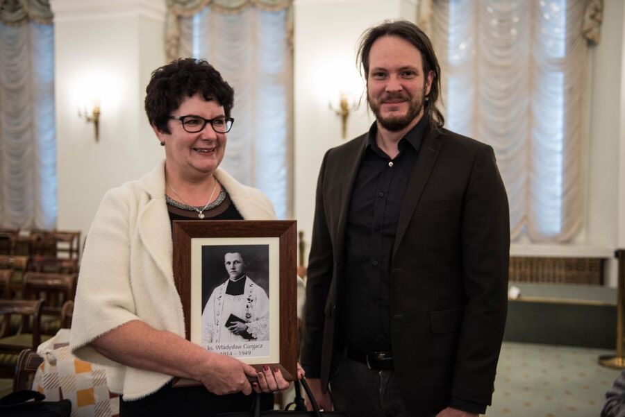 Wręczenie not identyfikacyjnych rodzinom ofiar komunizmu – Warszawa, 3 grudnia 2019. Fot. Agnieszka Masłowska (IPN)