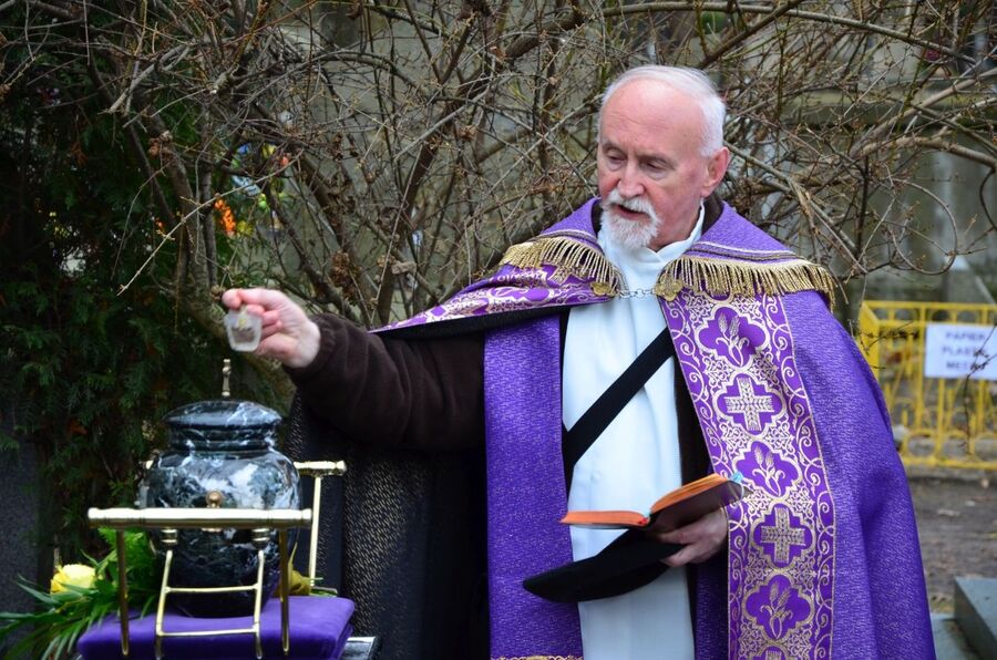 10 grudnia 2019 w Krakowie pochowano Wiesława Krawczyńskiego