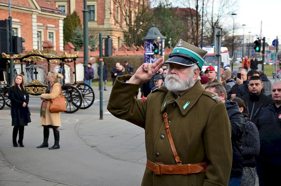 Kraków, 21 grudnia 2019. Uroczystości pogrzebowe gen. Tadeusza Bieńkowicza „Rączego”