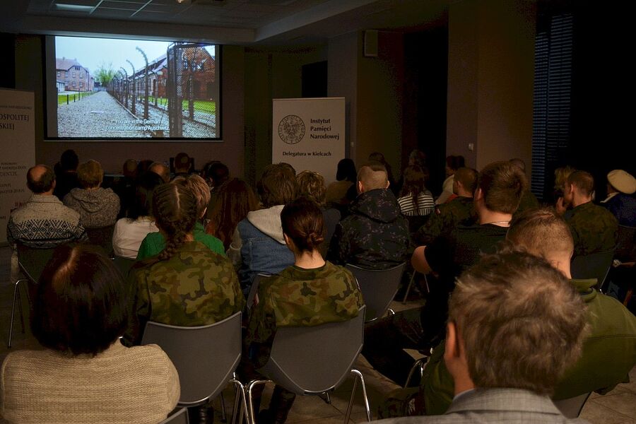 30 stycznia 2020. „Przystanek Historia” IPN w Kielcach, projekcja filmu „Raport z Auschwitz”