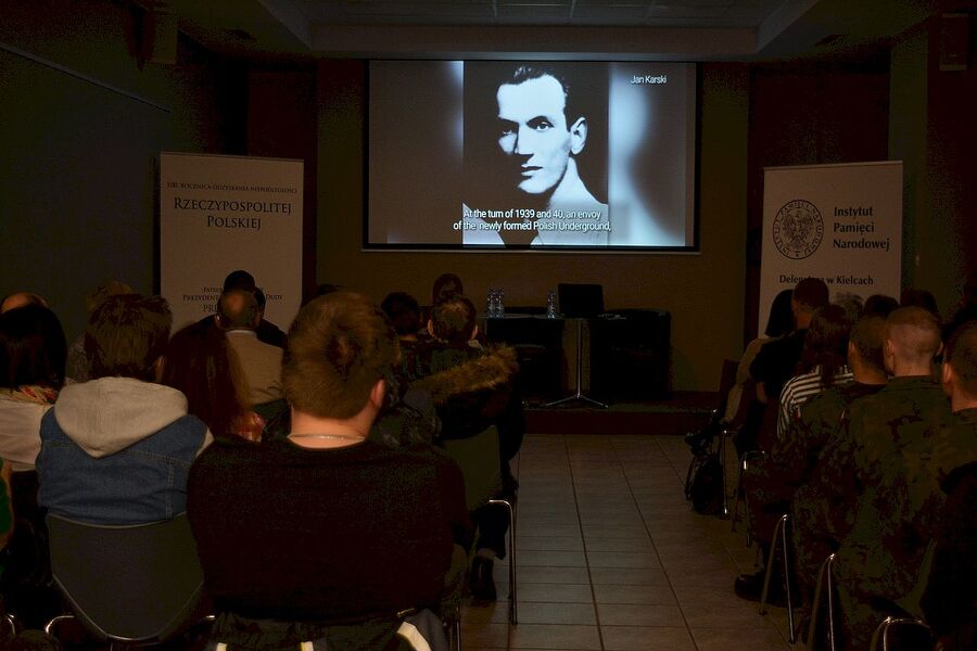 30 stycznia 2020. „Przystanek Historia” IPN w Kielcach, projekcja filmu „Raport z Auschwitz”